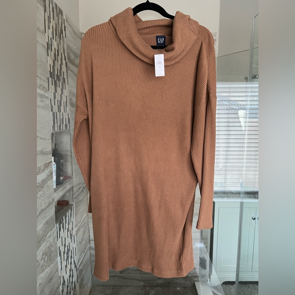 Oversized gap sweater